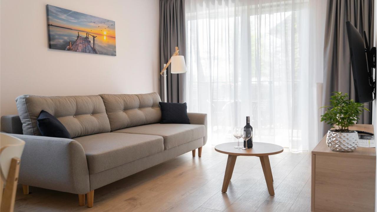 Apartamenty Baltivia Olimpijska 2 梅尔诺 外观 照片